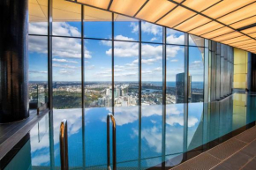 Stunning Apartment on Lvl 66 Car Park Pool Gym